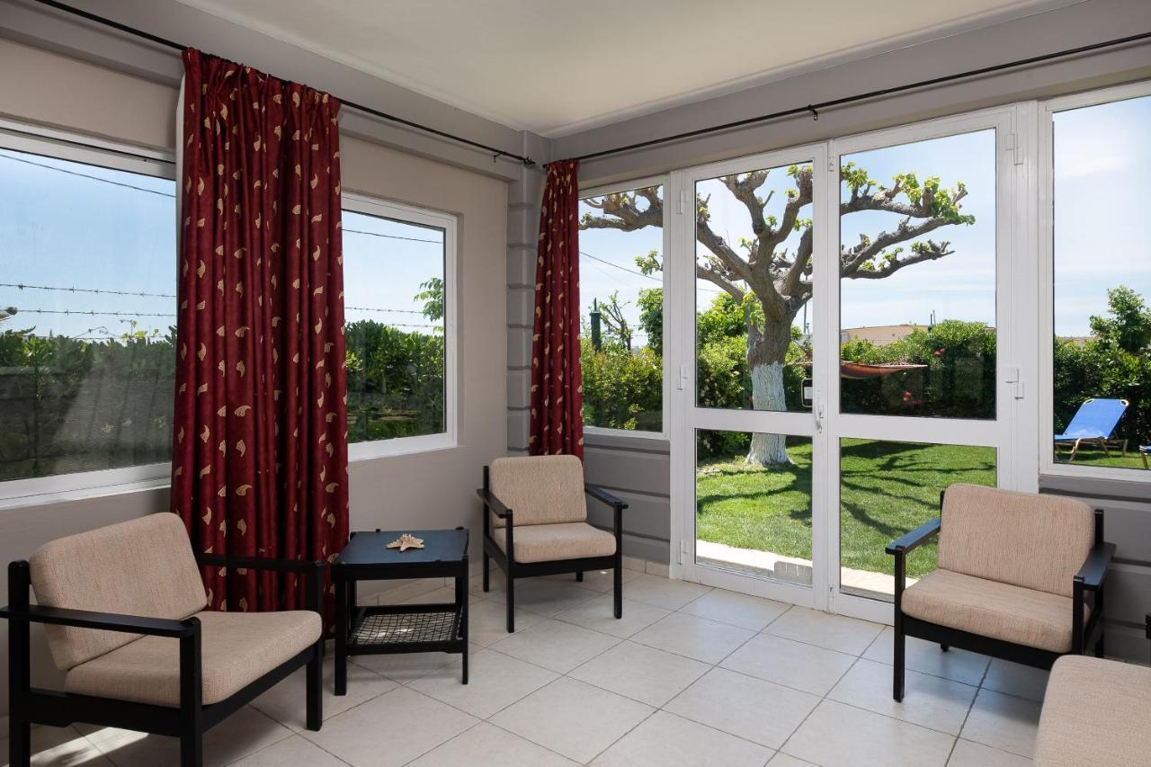 Petrakis Afrathias Garden House Villa Kalamaki  Eksteriør billede